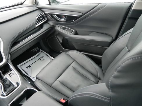 Used 2023 Subaru Outback Touring image 15