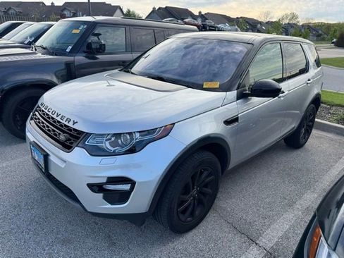 Used 2019 Land Rover Discovery Sport AWD/4WD image 1