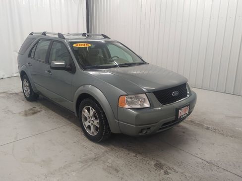 Used 2006 Ford Freestyle Limited image 5