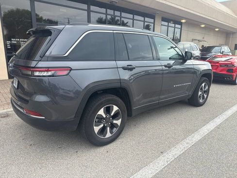 Used 2022 Jeep Grand Cherokee Limited 4xe AWD/4WD image 11