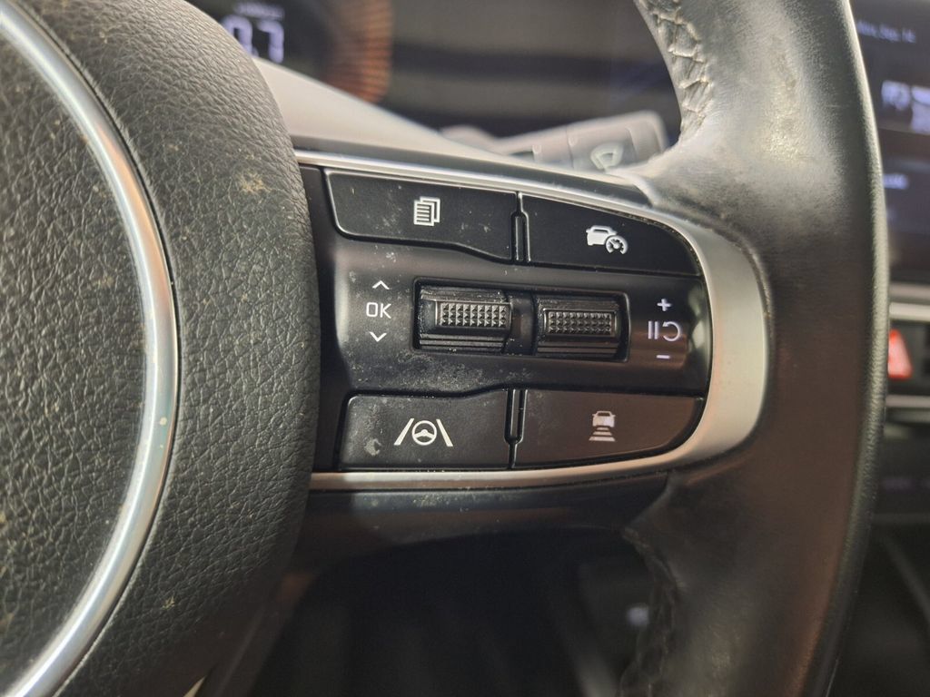 Used 2025 Kia K5 GT-Line w/ GT-Line Premium Package FWD image 18