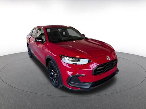 Used 2025 Honda HR-V Sport image 5