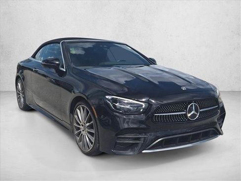 Used 2023 Mercedes-Benz E 450 Cabriolet image 3