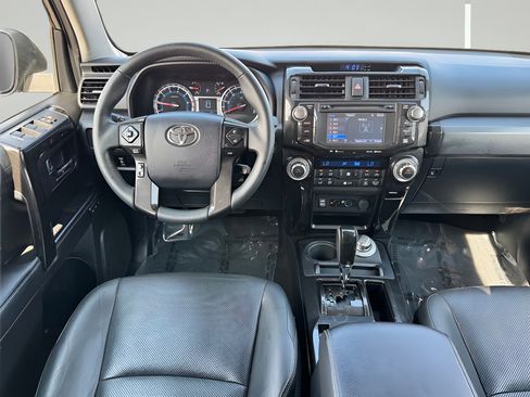 Used 2019 Toyota 4Runner Limited AWD/4WD image 23