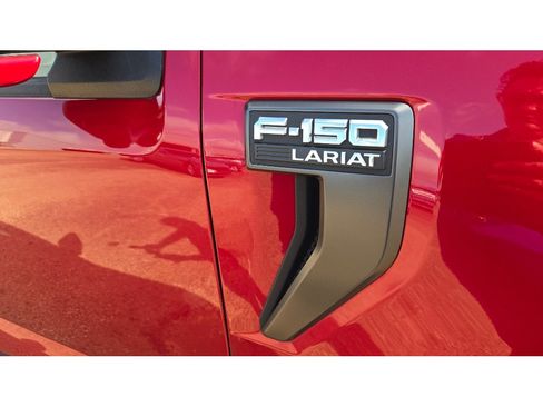 Used 2021 Ford F150 Lariat AWD/4WD image 13