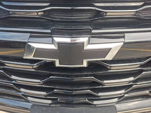 Used 2024 Chevrolet Trax ACTIV FWD image 12
