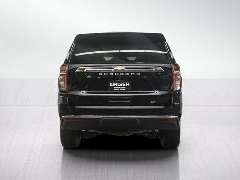 Used 2023 Chevrolet Suburban LT w/ Luxury Package AWD/4WD image 4