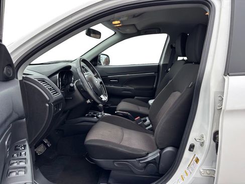 Used 2017 Mitsubishi Outlander Sport LE image 14