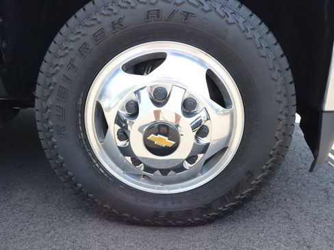 Used 2019 Chevrolet Silverado 3500 LTZ w/ Duramax Plus Package image 15