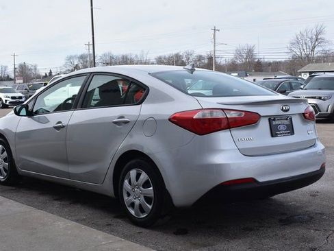 Used 2016 Kia Forte LX image 10