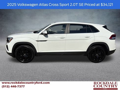 Used 2025 Volkswagen Atlas Cross Sport SE w/ Panoramic Sunroof Package image 1