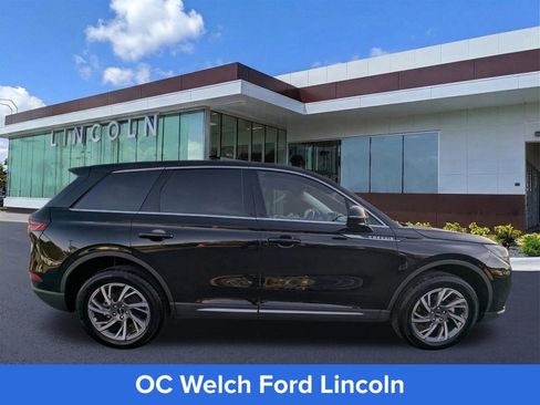 Used 2024 Lincoln Corsair FWD w/ Equipment Group 101A image 4