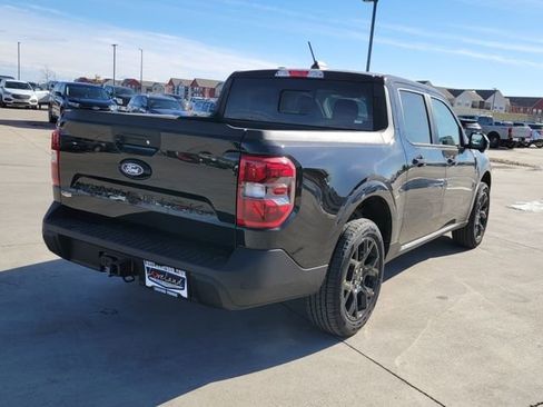 New 2026 Ford Maverick Lariat w/ Black Appearance Package image 3