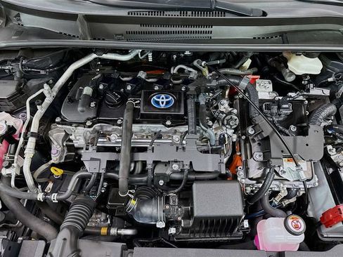 Used 2023 Toyota Corolla LE image 29