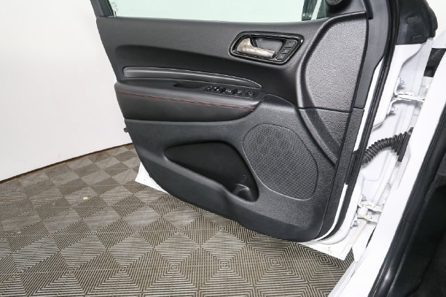 Used 2025 Dodge Durango R/T w/ Blacktop Package AWD/4WD image 45