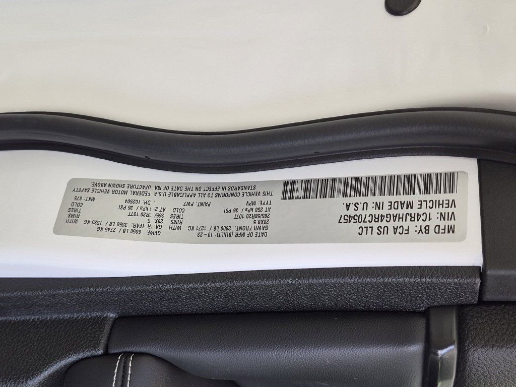 Used 2024 Jeep Grand Cherokee Altitude AWD/4WD image 41