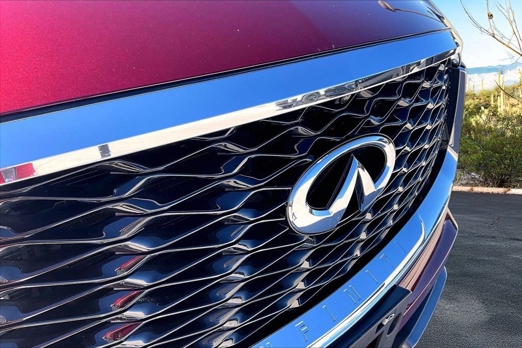 Used 2023 INFINITI QX60 Sensory w/ Vision Package AWD/4WD image 29