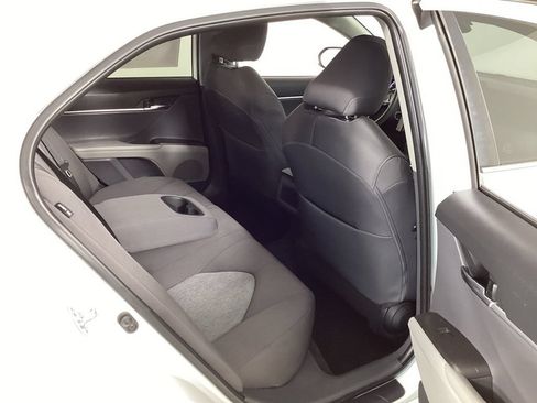 Used 2022 Toyota Camry LE FWD image 33