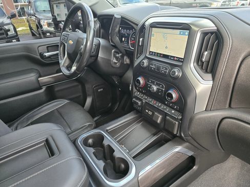 Used 2020 Chevrolet Silverado 2500 LTZ w/ LTZ Premium Package AWD/4WD image 36