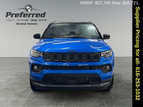 New 2026 Jeep Compass Limited image 11