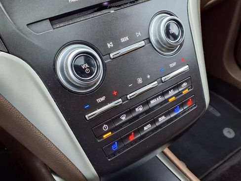 Used 2018 Lincoln MKC Reserve FWD image 12