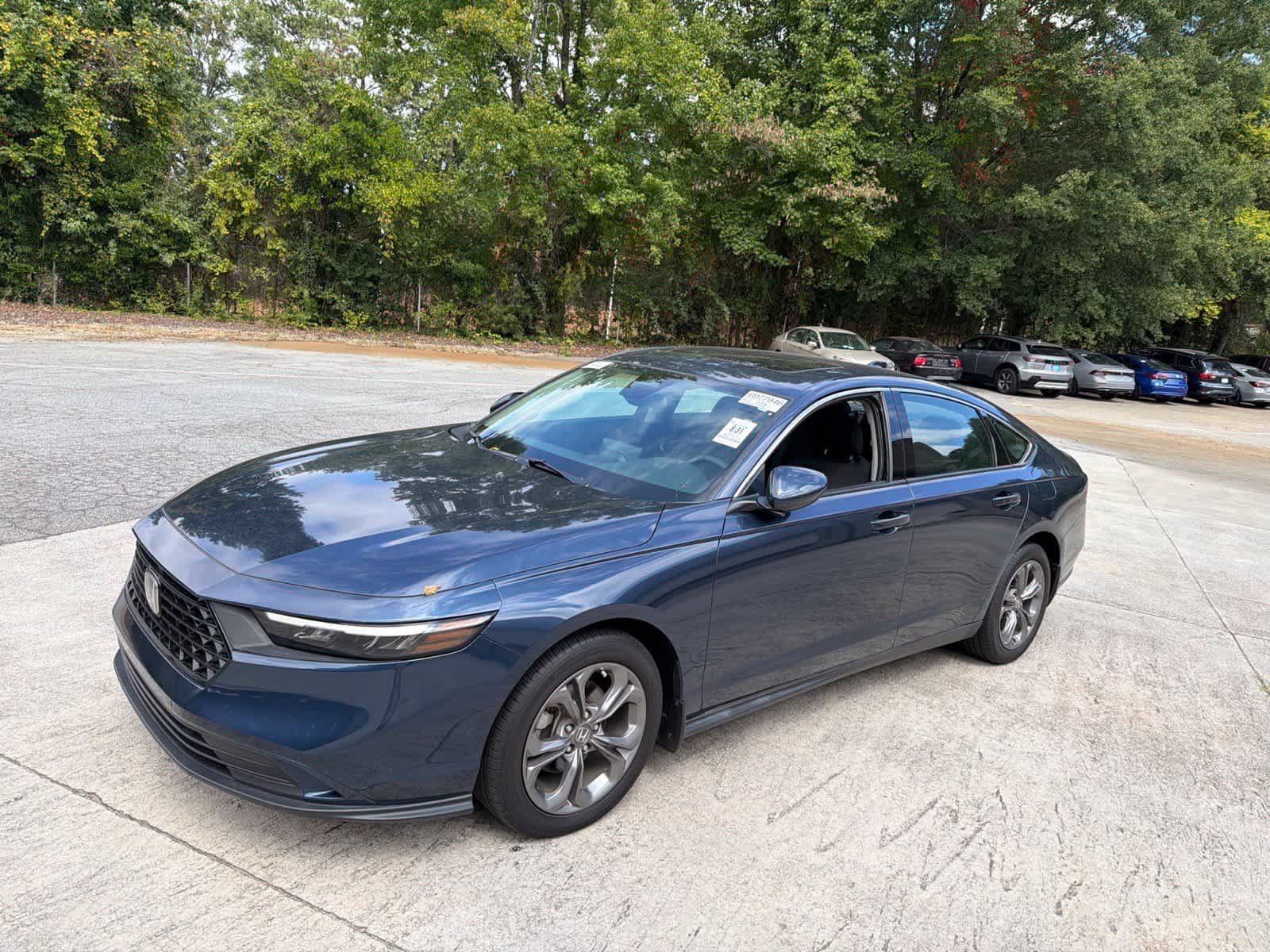 Used 2023 Honda Accord EX image 5