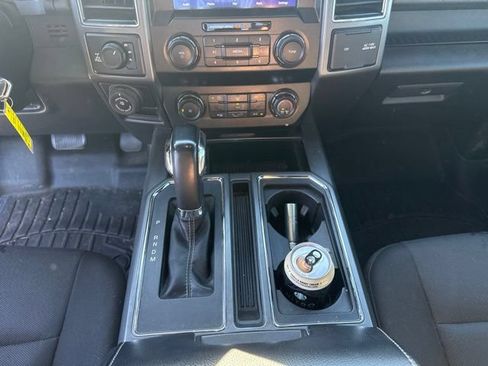 Used 2020 Ford F150 XLT w/ Equipment Group 302A Luxury AWD/4WD image 21