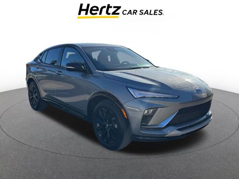 Used 2025 Buick Envista Sport Touring image 1