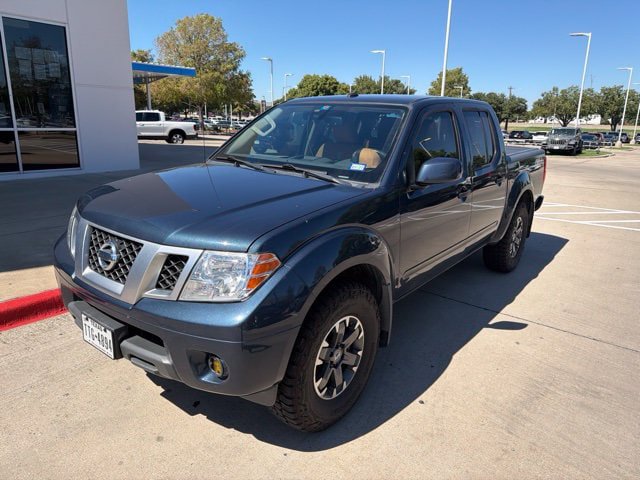 Used 2019 Nissan Frontier PRO-4X AWD/4WD image 2
