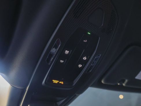 New 2025 Porsche Cayenne S image 28