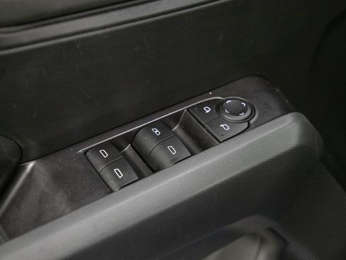 Used 2023 Chevrolet Colorado Trail Boss w/ Technology Package AWD/4WD image 22