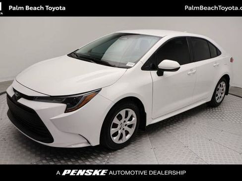 Certified 2026 Toyota Corolla LE FWD image 1