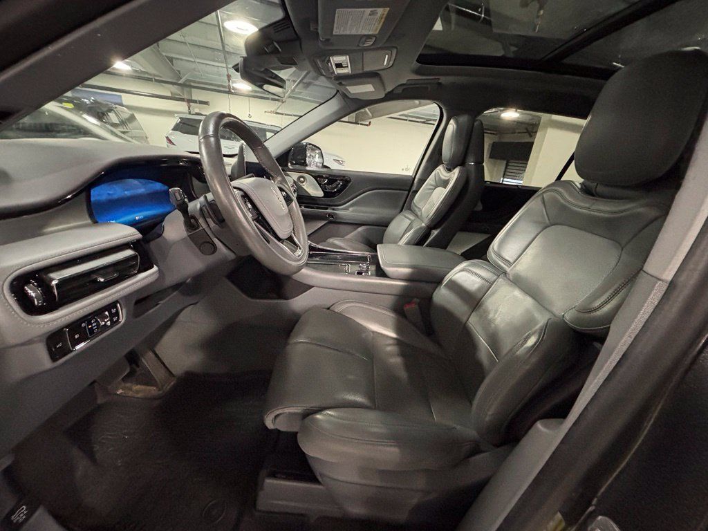 Used 2020 Lincoln Aviator Reserve w/ Equipment Group 202A AWD/4WD image 5