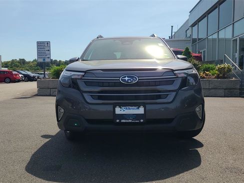 New 2026 Subaru Forester Premium AWD/4WD image 2
