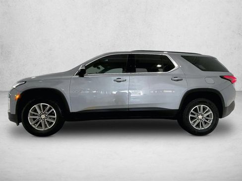 Used 2023 Chevrolet Traverse LT FWD image 6