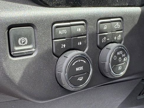 New 2026 Chevrolet Silverado 1500 LT Trail Boss w/ Safety Package AWD/4WD image 14