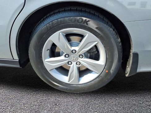 Used 2020 Honda Odyssey EX image 9