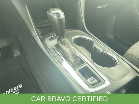 Certified 2019 Chevrolet Equinox LT w/ Sun & Navigation Package AWD/4WD image 16