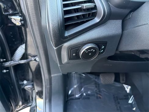 Used 2020 Ford EcoSport SE image 19