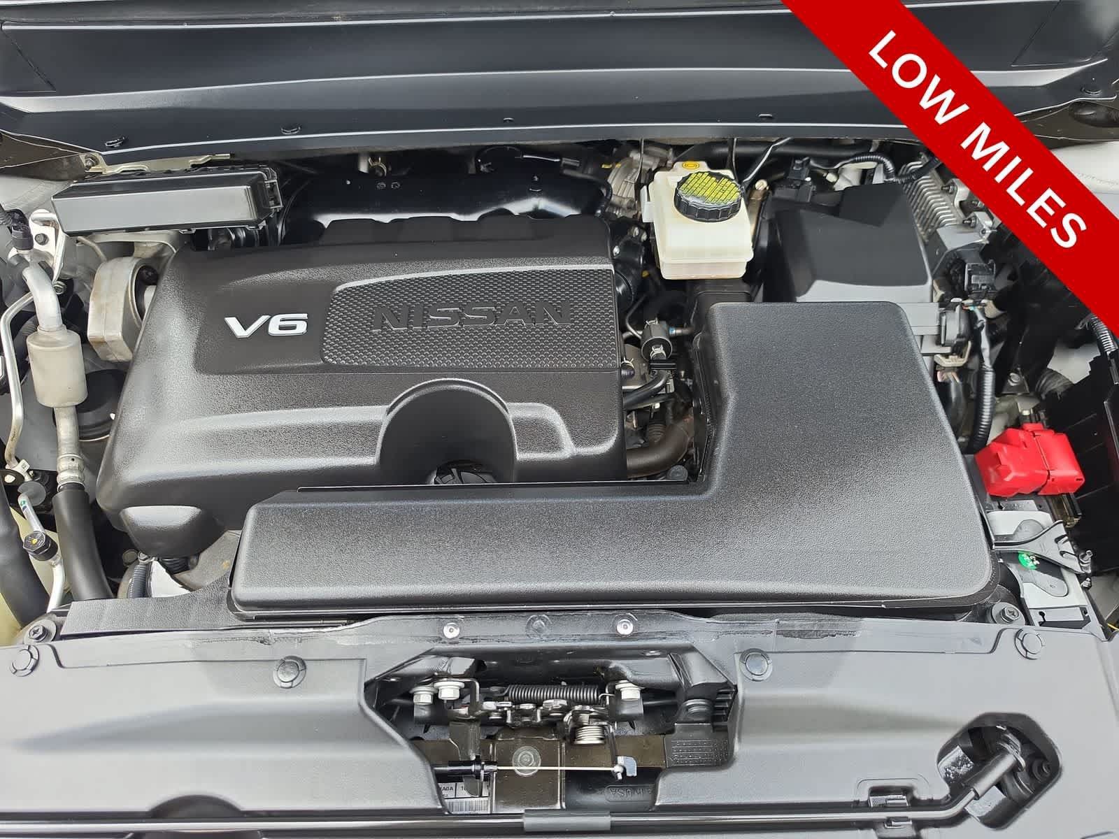 Used 2020 Nissan Pathfinder SV FWD image 13