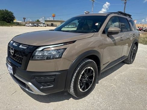 Used 2023 Nissan Pathfinder Rock Creek AWD/4WD image 1