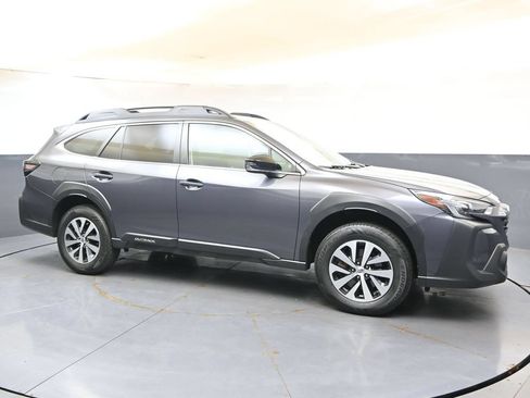 Certified 2024 Subaru Outback Premium AWD/4WD image 7