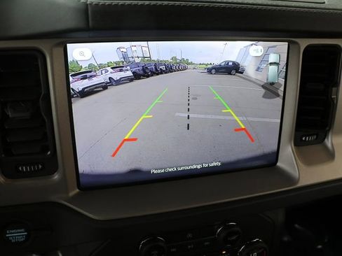 Used 2025 Ford Bronco Outer Banks AWD/4WD image 27