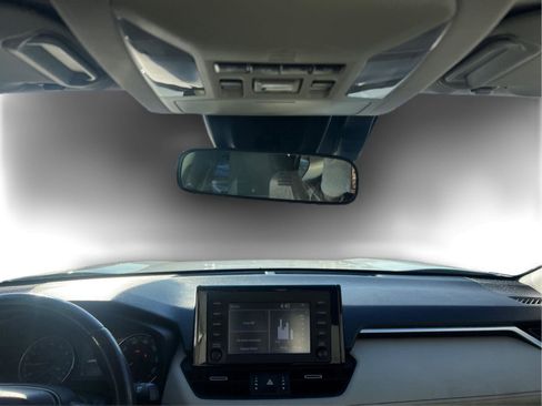 Used 2019 Toyota RAV4 XLE Premium w/ Cold Weather Package image 20