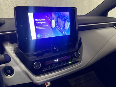 Certified 2023 Toyota Corolla SE image 34