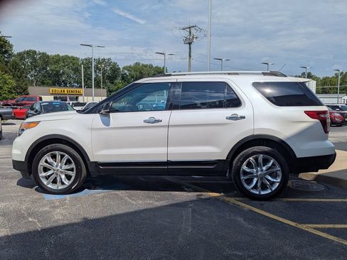 Used 2012 Ford Explorer XLT AWD/4WD image 6
