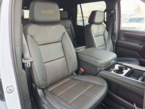 New 2026 Chevrolet Tahoe High Country image 15