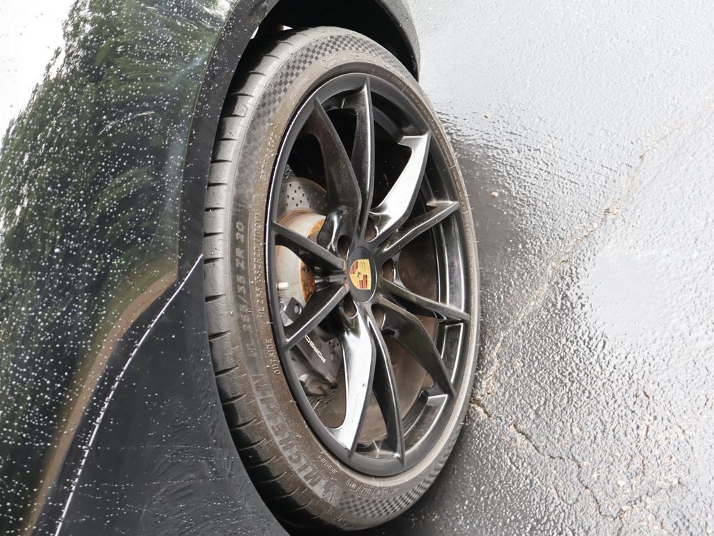 Used 2024 Porsche 718 Boxster RWD image 34