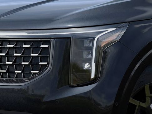 New 2026 Kia Carnival SX w/ SX Dark Edition Package FWD image 10