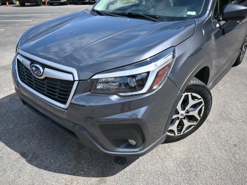 Used 2021 Subaru Forester Premium image 13